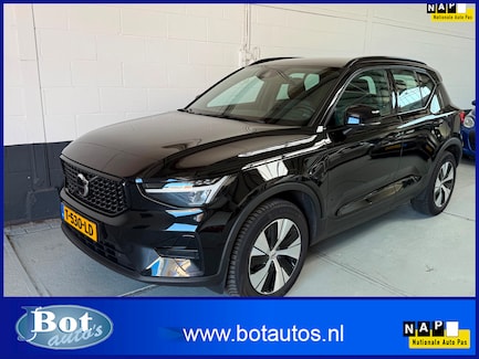 Volvo XC40 0