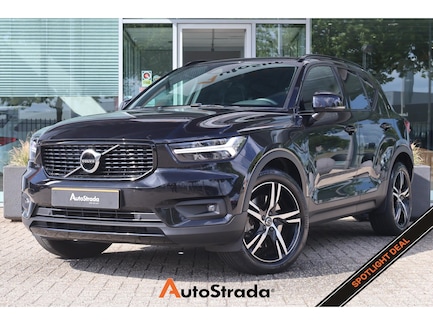 Volvo XC40 0