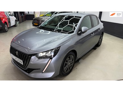 Peugeot 208 0
