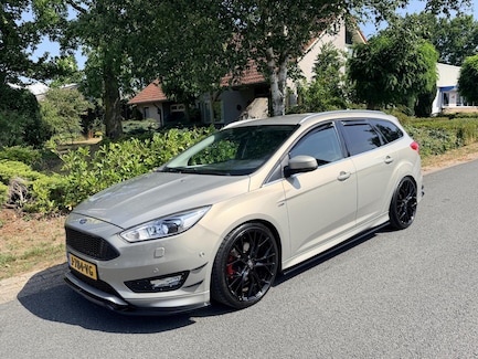 Ford Focus 0