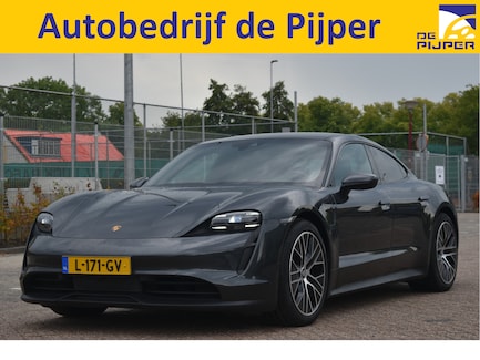 Porsche Taycan 0