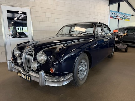 Jaguar MK II 0