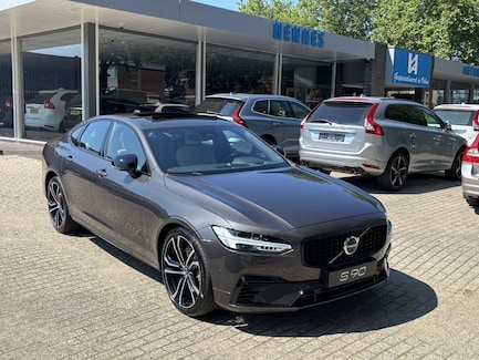 Volvo S90 0