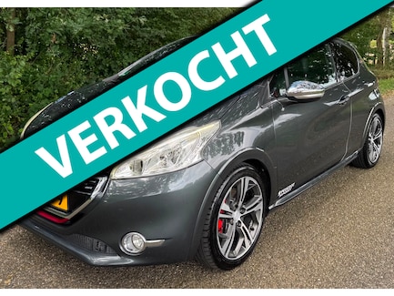 Peugeot 208 0