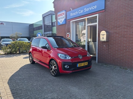 Volkswagen Up! 0