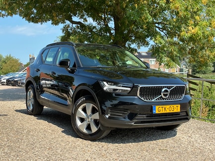 Volvo XC40 0