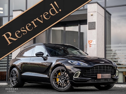 Aston Martin DBX 0