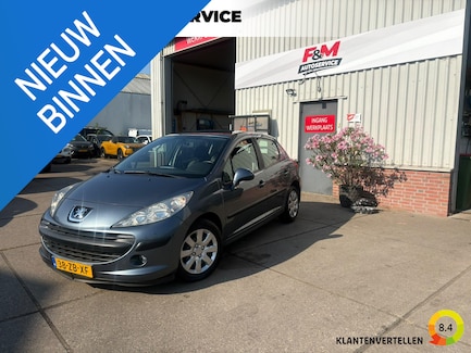 Peugeot 207 0