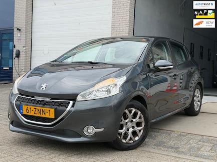 Peugeot 208 0