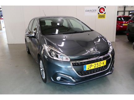 Peugeot 208 0
