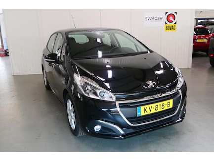 Peugeot 208 0