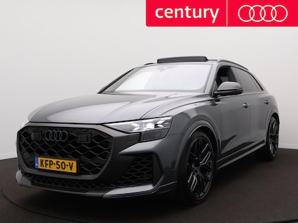 Audi RS Q8 0
