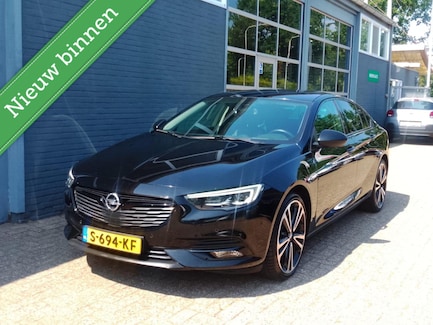 Opel Insignia 0