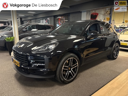 Porsche Macan 0