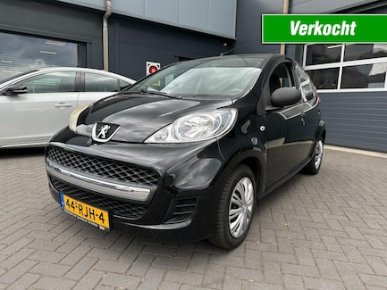 Peugeot 107 0