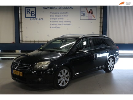 Toyota Avensis 0