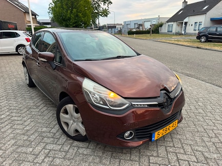Renault Clio 0