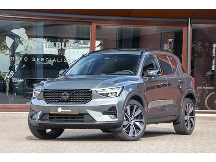 Volvo XC40 0