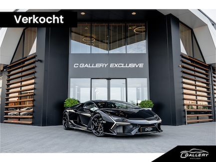 Lamborghini Revuelto 0
