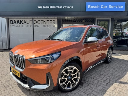 BMW iX1 0