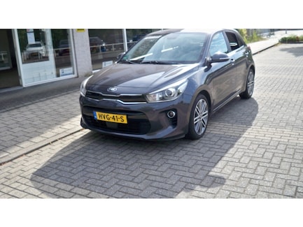 Kia Rio 0