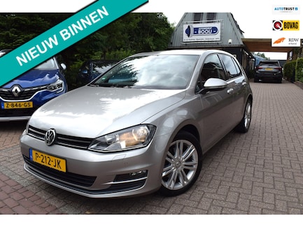Volkswagen Golf 0