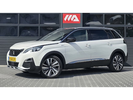 Peugeot 5008 0