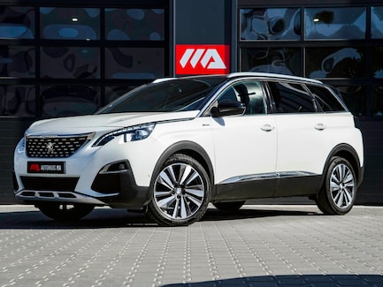 Peugeot 5008 0