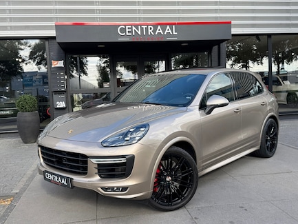 Porsche Cayenne 0