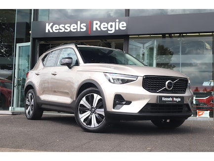 Volvo XC40 0