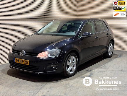 Volkswagen Golf 0