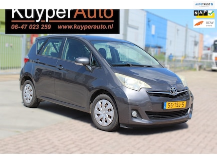 Toyota Verso-S 0
