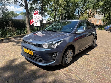 Kia Rio 0