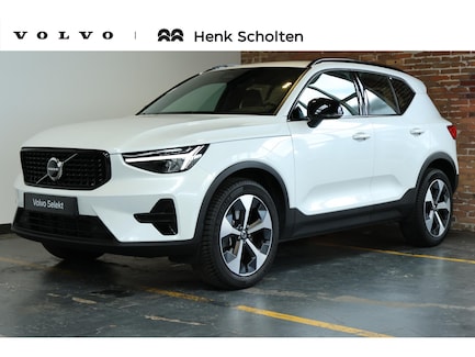 Volvo XC40 0