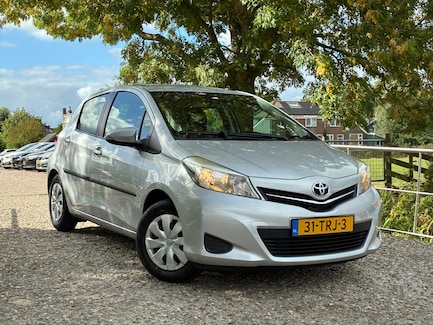 Toyota Yaris 0