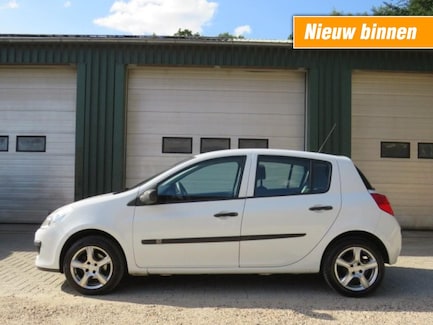 Renault Clio 0