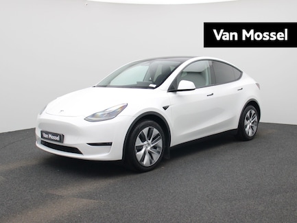 Tesla Model Y 0