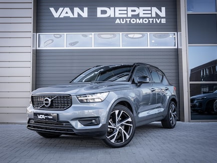Volvo XC40 0