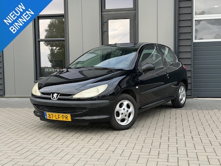 Peugeot 206 0