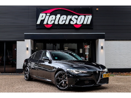 Alfa Romeo Giulia 0