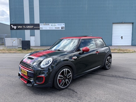 MINI John Cooper Works 0