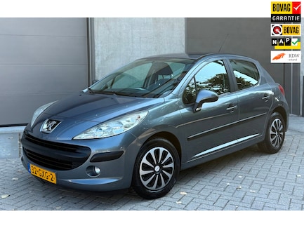 Peugeot 207 0