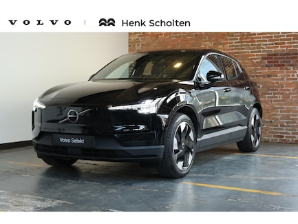 Volvo EX30 0