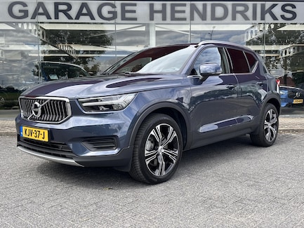 Volvo XC40 0