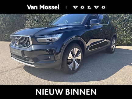 Volvo XC40 0