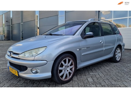 Peugeot 206 0