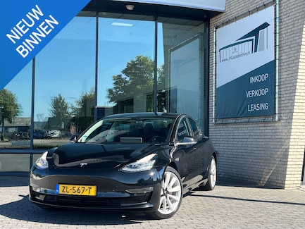 Tesla Model 3 0