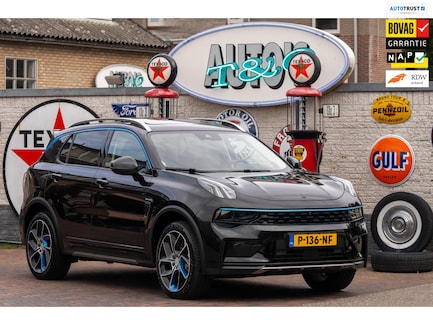 Lynk & Co 01 0