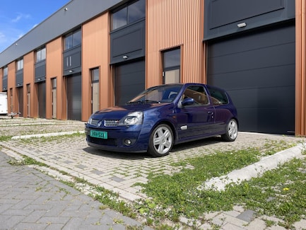 Renault Clio 0