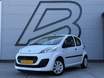 Peugeot 107 0